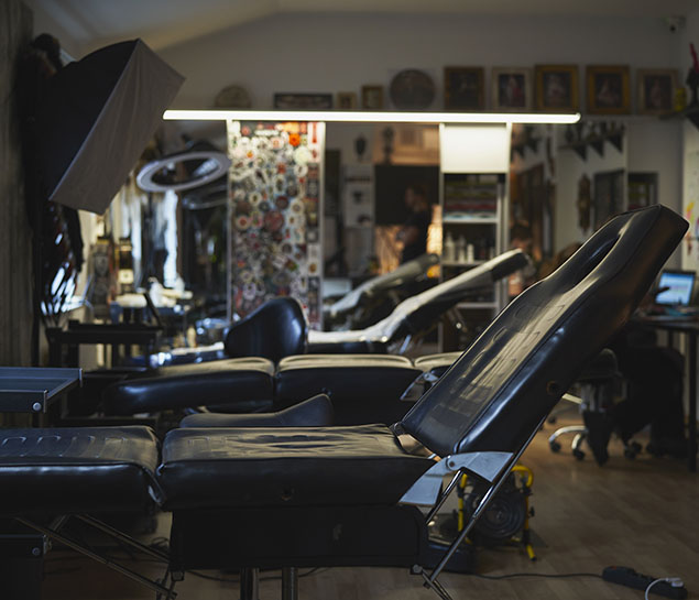 Empty studio of a tattoo shop